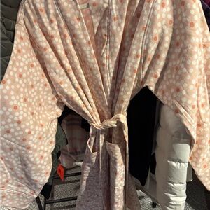 Room Essentials Pink & White Polka Dot Robe